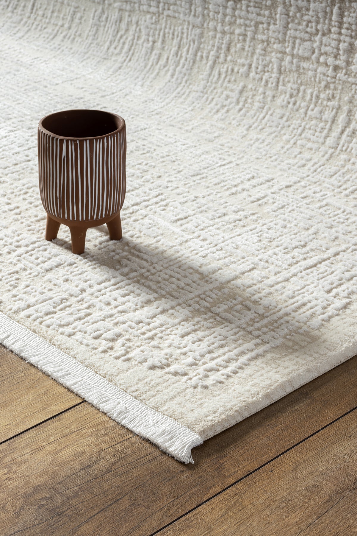 Discover the Finest Machine Modern Rugs | Unmatched Quality